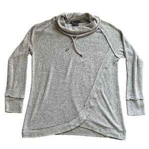 Chelsea & Theodore Grey Long Sleeve Cowl Neck Sweater | Women's M